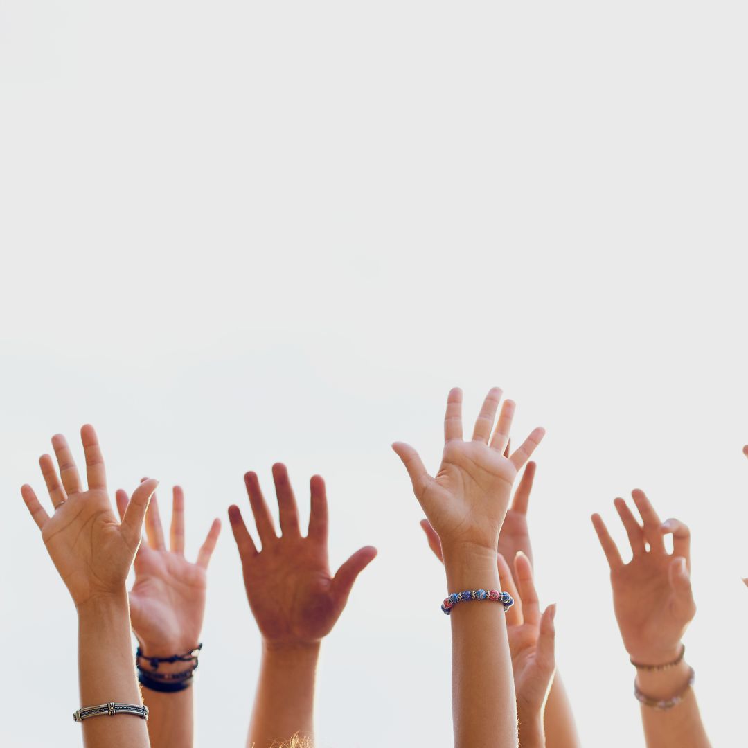 Kopie von Kopie von Gold Hell Motivation Desktop Hintergrund (Banner (Quadratisch)) (19)