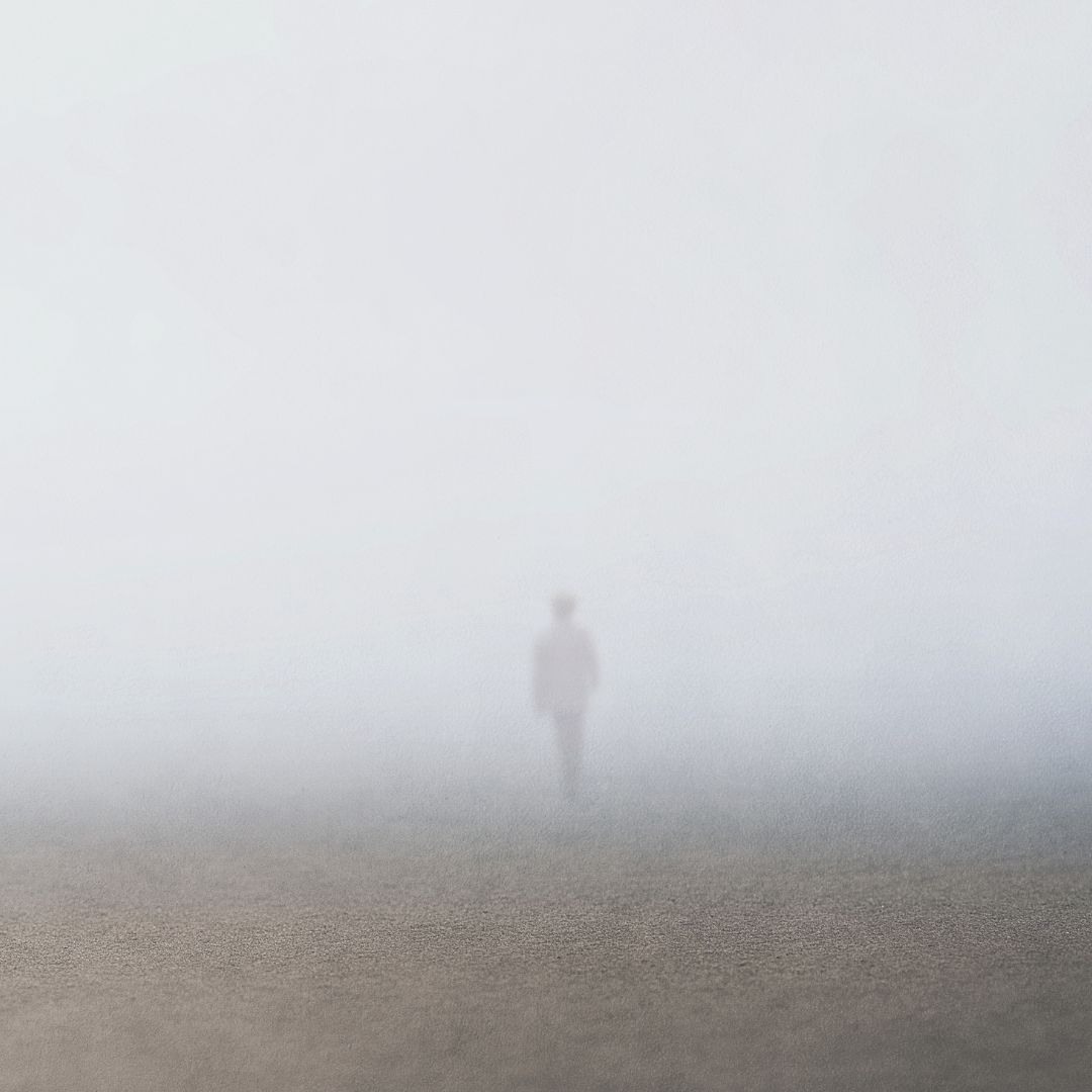 Kopie von Kopie von Gold Hell Motivation Desktop Hintergrund (Banner (Quadratisch)) (21)